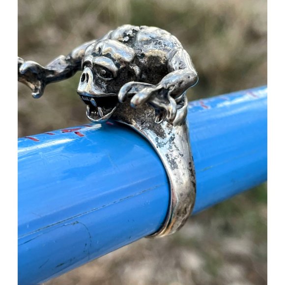 Vintage Mens Silverplate Biker statement ring King Kong Monster Size 13 - Picture 11 of 16